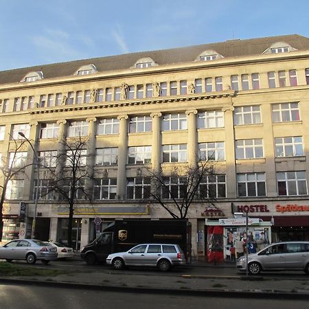 Metropol Hostel Берлин Экстерьер фото