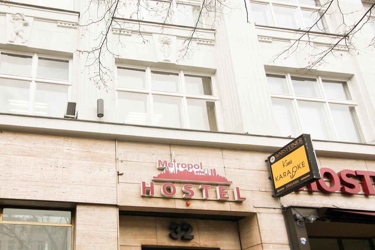 Metropol Hostel Берлин Экстерьер фото